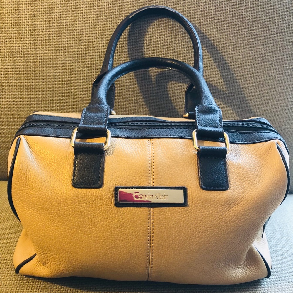 Bag - Picture 2 of 3